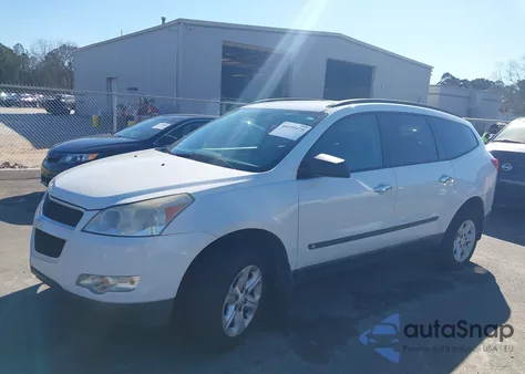 2010 Chevrolet Traverse Ls from USA, damaged, VIN 1GNLREED2AS106409